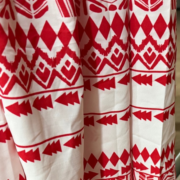 Patterned Dress - Picture 9 of 9